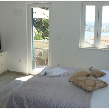Holiday Home Ante Primosten Exterior photo