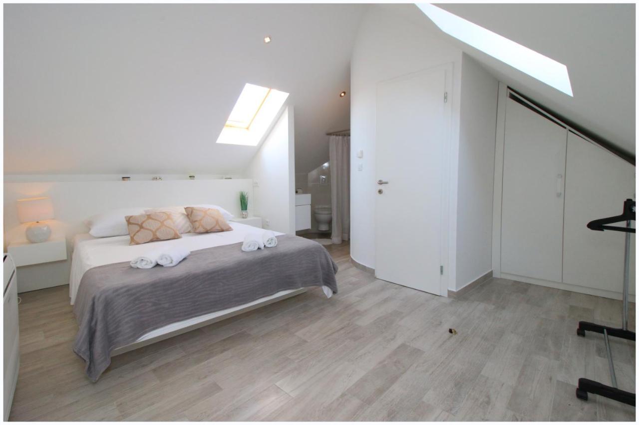 Holiday Home Ante Primosten Exterior photo